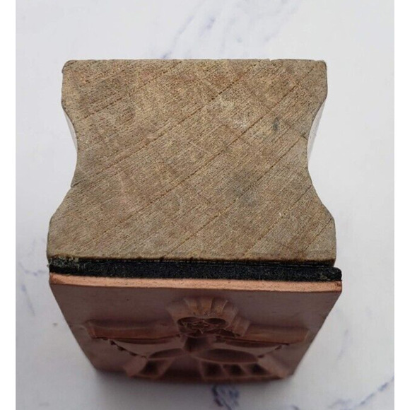 Princess Queen in Ball Gown with Crown Tiara Wood Mounted Rubber Stamp - Picture 4 of 7